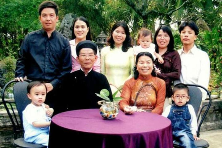 Xu hướng Sốc nặng với 