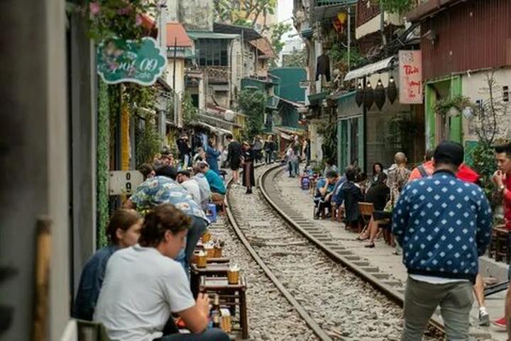 Hotspot Matrix: Biến 3 kiểu giày 